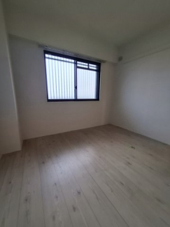 洋室5.7帖