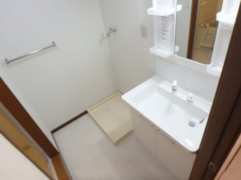 防水パン付き室内洗濯機置場