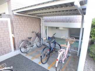 駐輪場です