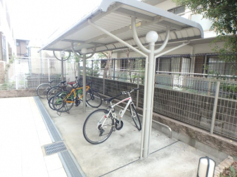 駐輪場です