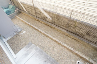 参考、同建物・反転間取りの号室