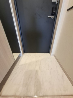 【玄関】