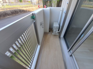 【バルコニー】
