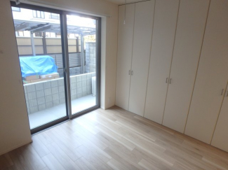 寝室に使える洋室です