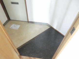新石生マンション※写真は同物件別部屋です