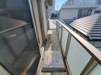 【バルコニー】
