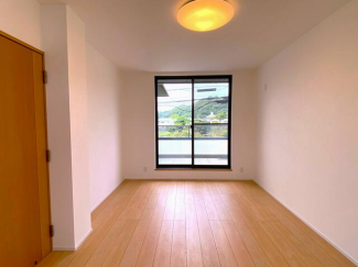 松山市新石手の中古一戸建ての画像