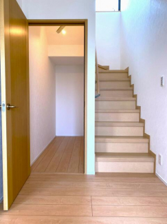 松山市新石手の中古一戸建ての画像