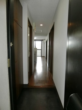 【玄関】