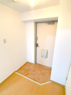 ※写真は間取改造後の類似間取　１０２号撮影分代用☆この度、南