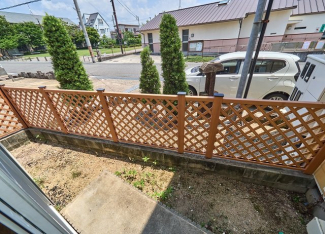 東面専用庭