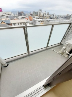 広々としたバルコニーです