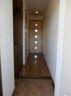ゆったりとした玄関です