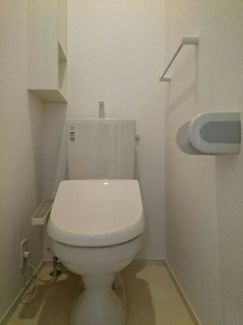 シンプルで使いやすいトイレです