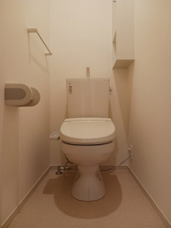 シンプルで使いやすいトイレです