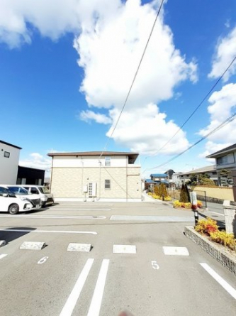 駐車スペースもあります
