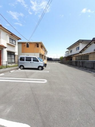 駐車場完備です