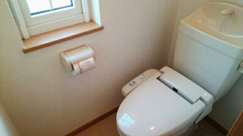 ゆったりとした空間のトイレです