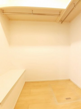 ちょっとした収納スペースも充実しています