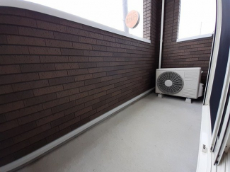 【バルコニー】