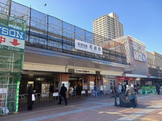 阪神尼崎駅まで1100m