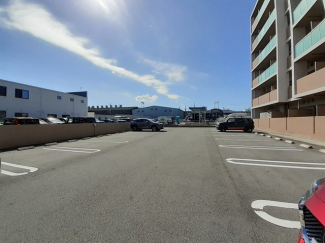 駐車スペースもあります