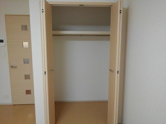 たっぷりとした収納スペースです