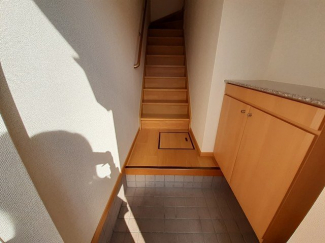 明るい玄関です