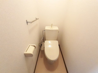 シンプルで使いやすいトイレです