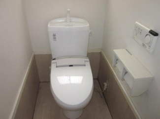 松山市越智３丁目の店舗一部の画像