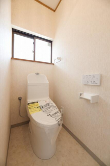 ＴＯＴＯの新品トイレです♪新品だから気持ちがいいですね♪