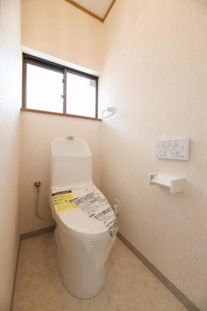 ＴＯＴＯの新品トイレです♪新品だから気持ちがいいですね♪