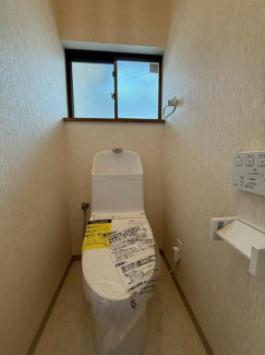 ＴＯＴＯの新品トイレです♪新品だから気持ちがいいですね♪