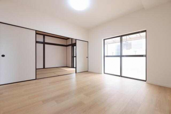 西条市下島山甲の中古一戸建ての画像