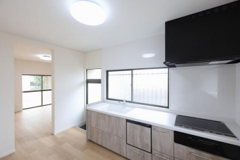 ＴＯＴＯの新品システムキッチンです♪食洗器付きで使い勝手もい