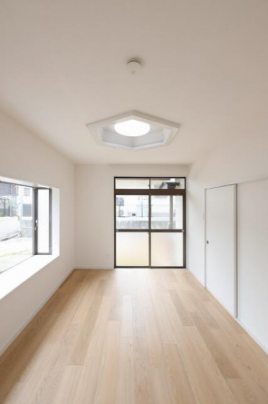 西条市下島山甲の中古一戸建ての画像