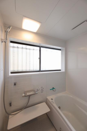 ＴＯＴＯの新品ユニットバスです♪毎日の疲れを癒す場所です♪お