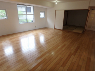 明るいリビング