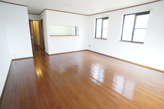 【居間・リビング】