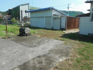 東田１丁目中古住宅＋倉庫・土地２９６坪の画像