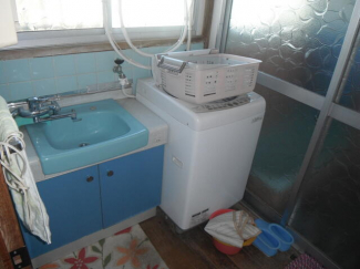 東田１丁目中古住宅＋倉庫・土地２９６坪の画像