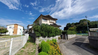 松山市石風呂町の中古一戸建ての画像