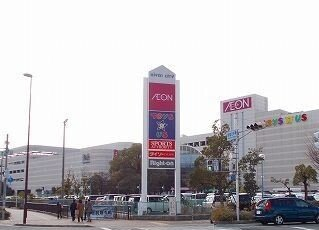 リバーシティまで1560m