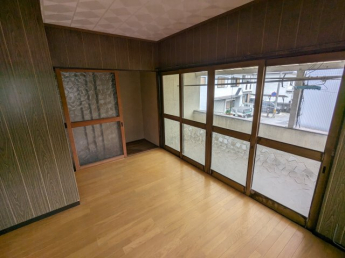 【居間・リビング】