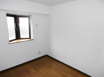広々とした洋室です