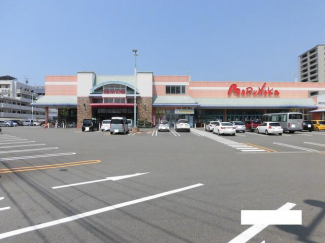 マルナカ土居田店まで679m
