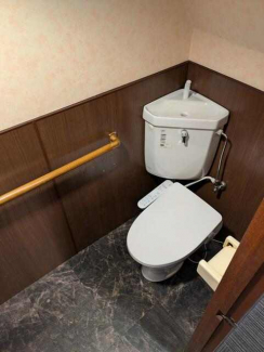 神戸市須磨区平田町２丁目の店舗一部の画像