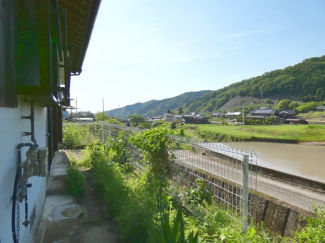 【庭】