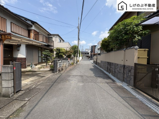 前面道路です。