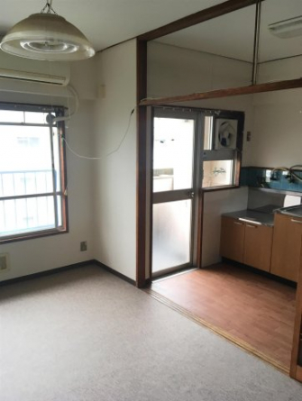 【居間・リビング】